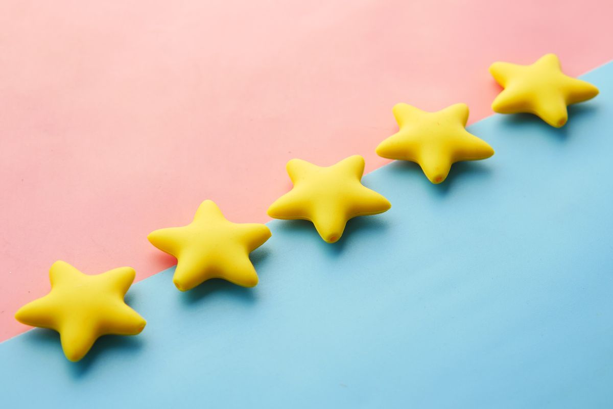 Five star review rating that pushes a contractor to the top of a customer's short list
