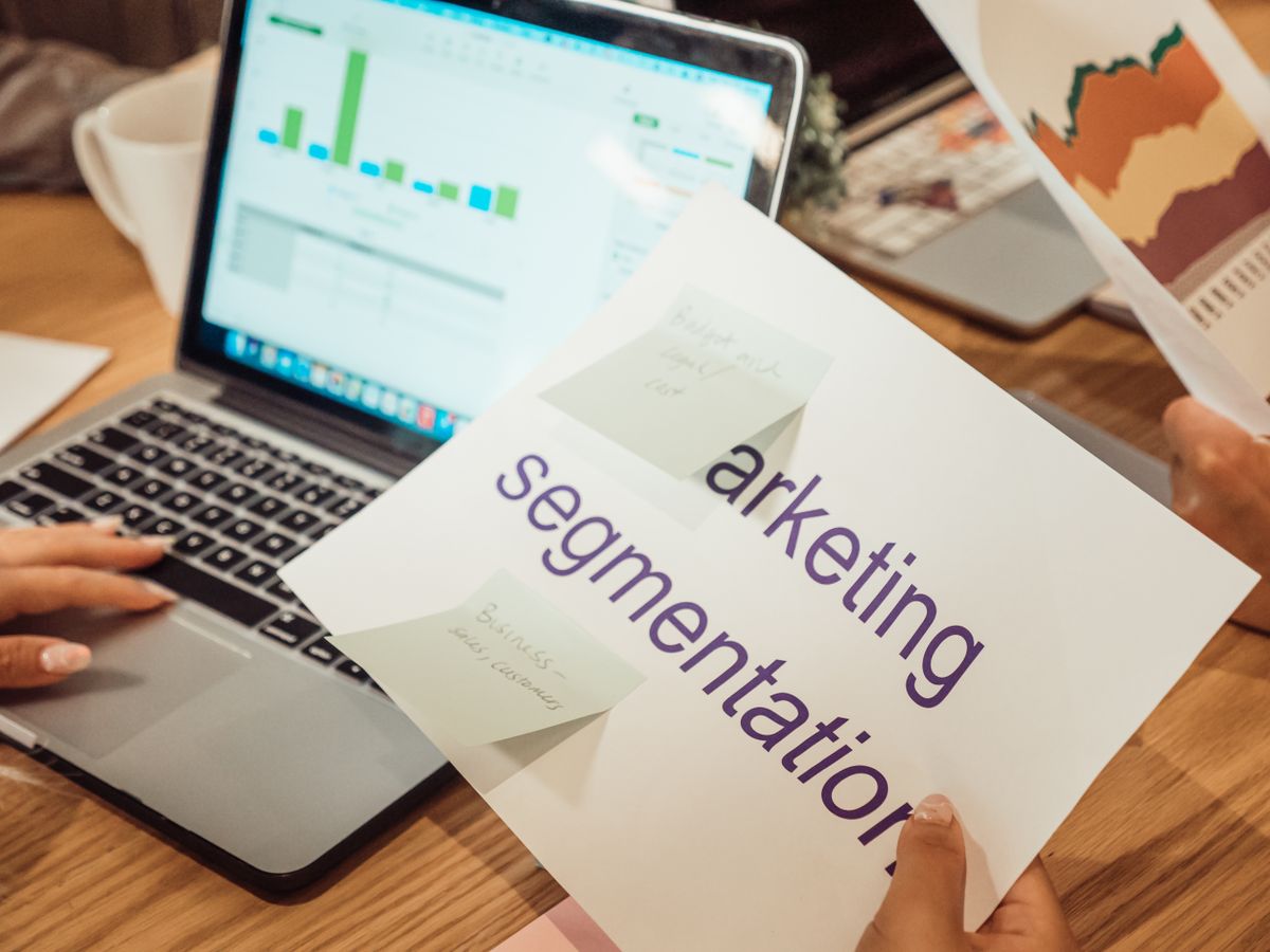 Marketing segmentation notes showing how to fix meta ads mistakes in audience targeting
